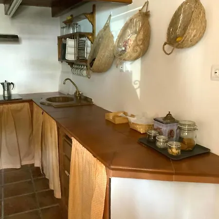 La Casita * Fuente del Oro